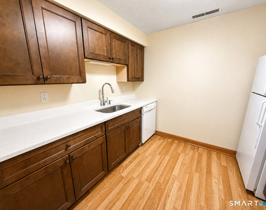 27 Harrison Street - Photo Thumbnail 8