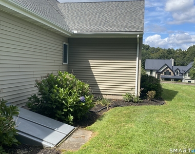 54 Winchester Drive - Photo Thumbnail 38