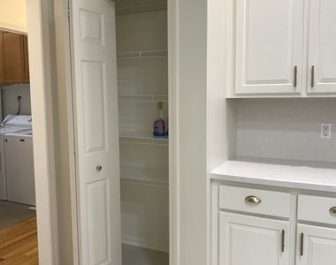 54 Winchester Drive - Photo Thumbnail 15