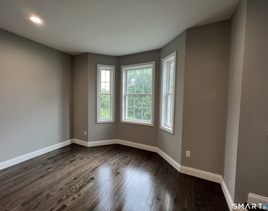 35 Ringgold Street - Photo Thumbnail 8
