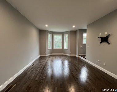 35 Ringgold Street - Photo Thumbnail 7