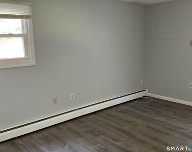 11 E. Farms Road - Photo Thumbnail 7