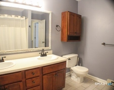 310 Boston Post Road - Photo Thumbnail 8