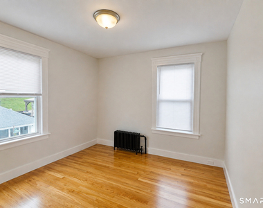 762 Howe Avenue - Photo Thumbnail 15