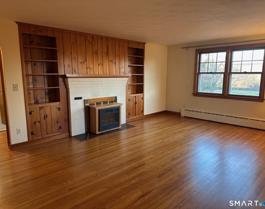 989 Farms Road - Photo Thumbnail 2