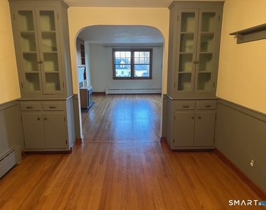 989 Farms Road - Photo Thumbnail 11