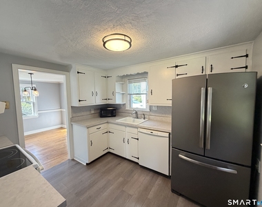 229 Prospect Street - Photo Thumbnail 9