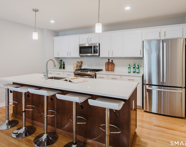 1385 Washington Boulevard - Photo Thumbnail 7
