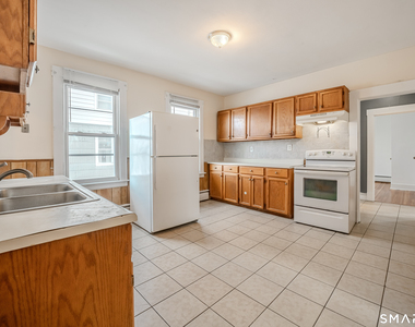 422 Allen Street - Photo Thumbnail 1