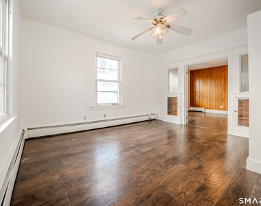422 Allen Street - Photo Thumbnail 11