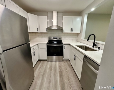 267 Melba Street - Photo Thumbnail 7