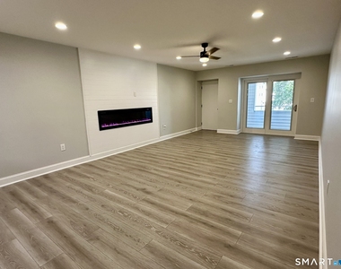 267 Melba Street - Photo Thumbnail 3