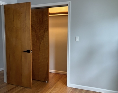 195 Alpine Street - Photo Thumbnail 5