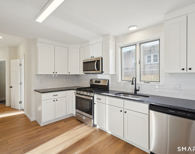 21 Soundview Avenue - Photo Thumbnail 4