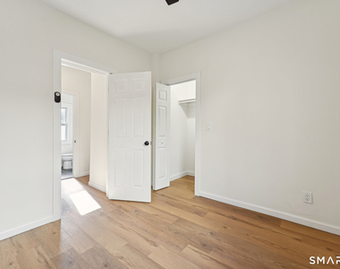 21 Soundview Avenue - Photo Thumbnail 18
