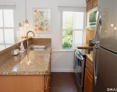 19 Pearl Street - Photo Thumbnail 16