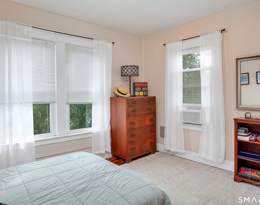 1 Howard Avenue - Photo Thumbnail 7