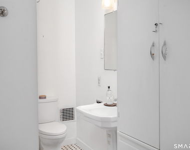 1 Howard Avenue - Photo Thumbnail 8