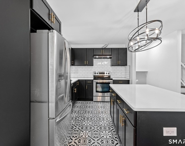 36 Fuller Drive - Photo Thumbnail 11