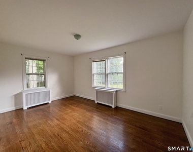 2727 Boston Post Road - Photo Thumbnail 6