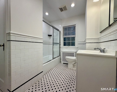2727 Boston Post Road - Photo Thumbnail 9
