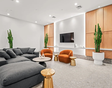 597 Grand Street - Photo Thumbnail 16