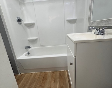 1079 3rd Ave - Photo Thumbnail 10