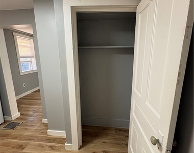 1079 3rd Ave - Photo Thumbnail 7