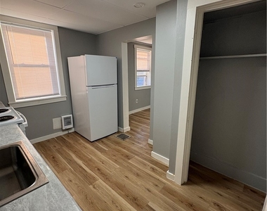 1079 3rd Ave - Photo Thumbnail 6