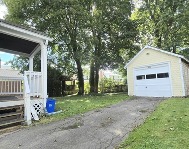 606 Exchange St - Photo Thumbnail 17