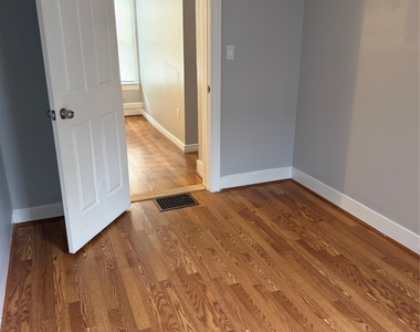 72 Saint Charles Street - Photo Thumbnail 36
