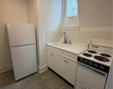 751 Allen Street - Photo Thumbnail 4