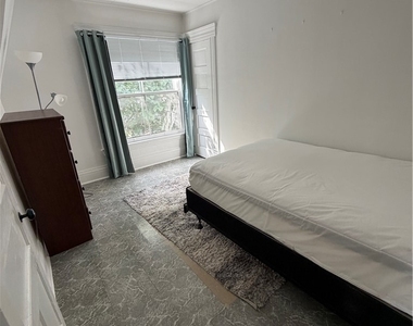 751 Allen Street - Photo Thumbnail 7