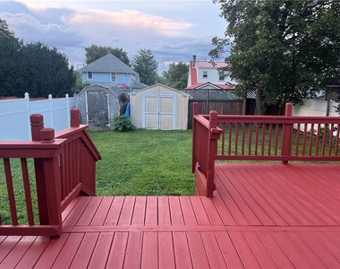 540 Decker Avenue - Photo Thumbnail 16