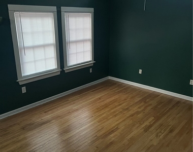 540 Decker Avenue - Photo Thumbnail 12
