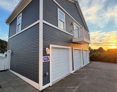 1651 Empire Boulevard - Photo Thumbnail 1