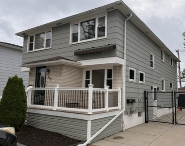440 University Avenue [lower Unit] - Photo Thumbnail 1