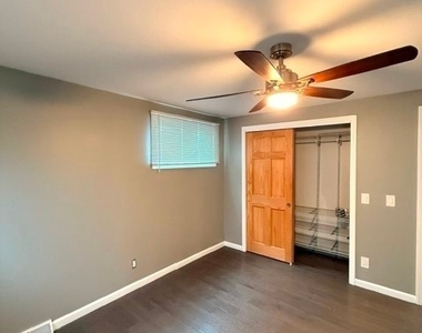 440 University Avenue [lower Unit] - Photo Thumbnail 19