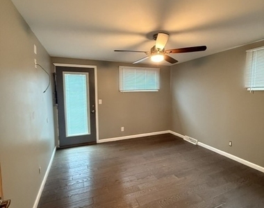 440 University Avenue [lower Unit] - Photo Thumbnail 18