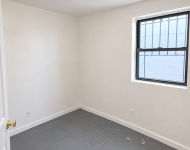 276 South 5th Street - Photo Thumbnail 4