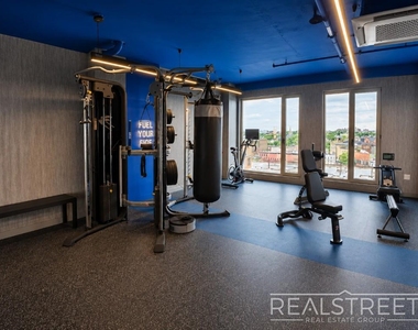 972 Bushwick Avenue - Photo Thumbnail 12