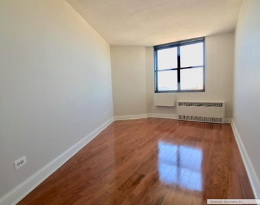 3333 Broadway - Photo Thumbnail 9