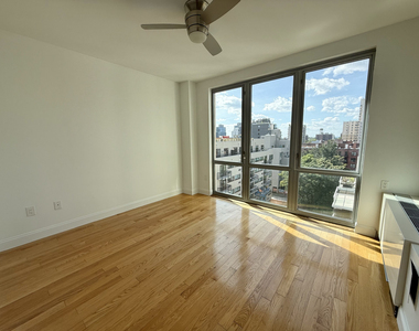 112 4th Avenue - Photo Thumbnail 4