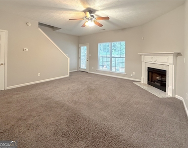 3845 Grovemont Place - Photo Thumbnail 4
