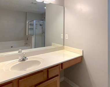 3845 Grovemont Place - Photo Thumbnail 14