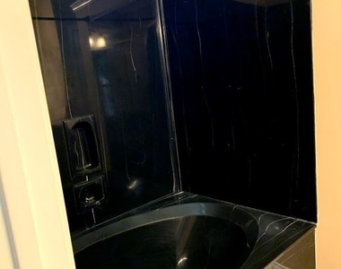 175 Richmond Place - Photo Thumbnail 7