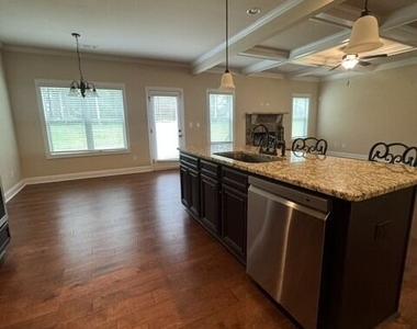 320 Homestead Circle - Photo Thumbnail 27