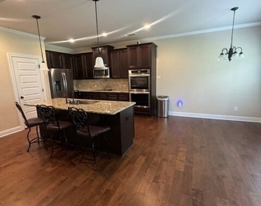 320 Homestead Circle - Photo Thumbnail 34