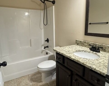 320 Homestead Circle - Photo Thumbnail 19
