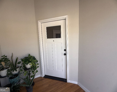 86 S Forest Avenue - Photo Thumbnail 7